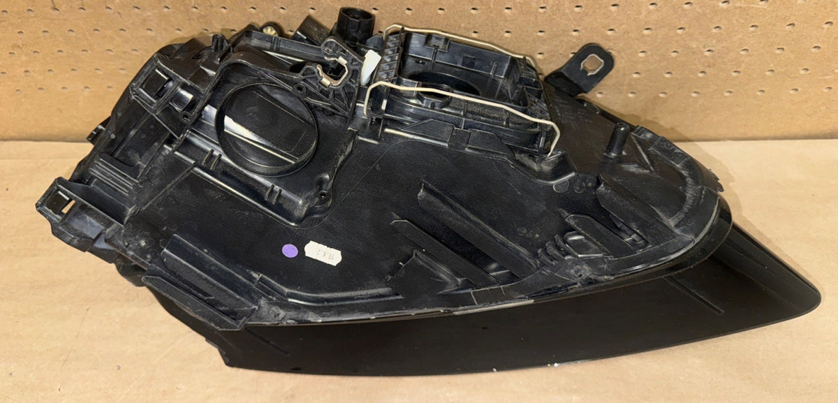 2013-16 Audi Q5 Headlight LEFT Driver Xenon LED OEM 8R0941005E